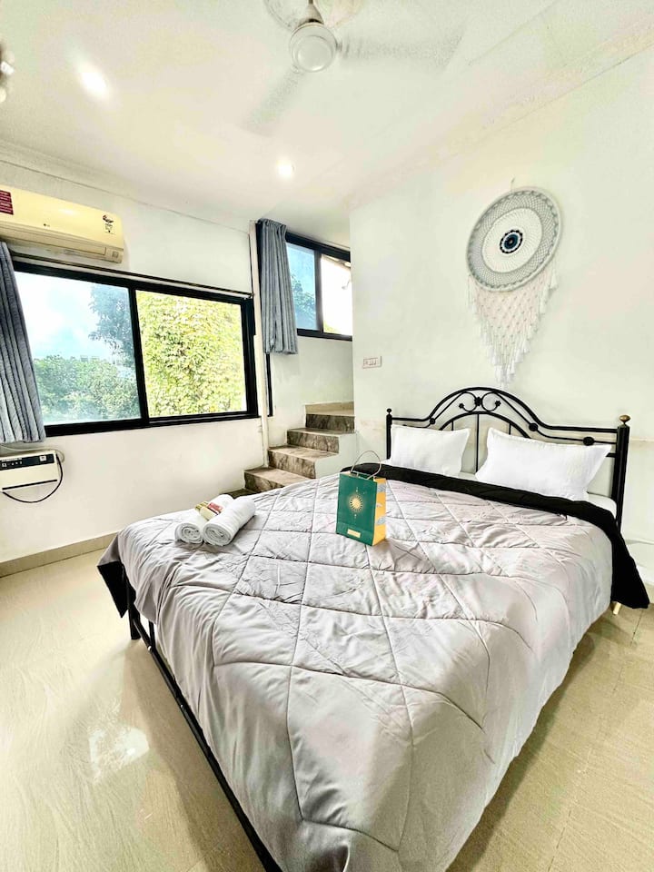 Spálňa 1 s úschovňou batožiny 