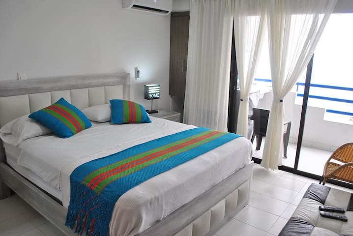 6-Hermoso apto. 1 alcoba Piso 6, con vista al mar