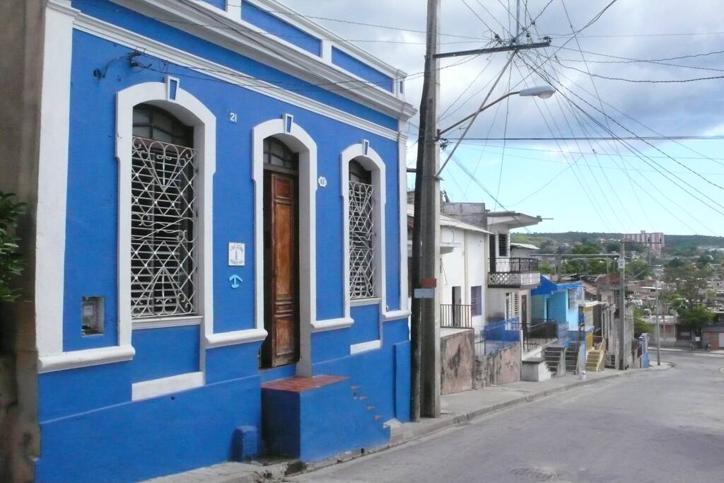 Calle COLON