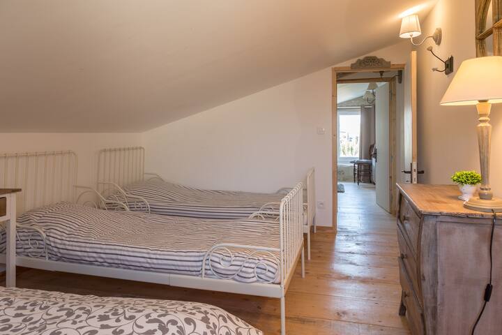 Chumba cha kulala 2 dari 