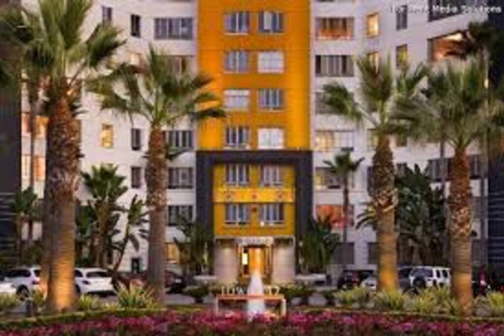 Feel like a bird in the Sky. TOP Floor views give you a 360 View of Los Angeles
