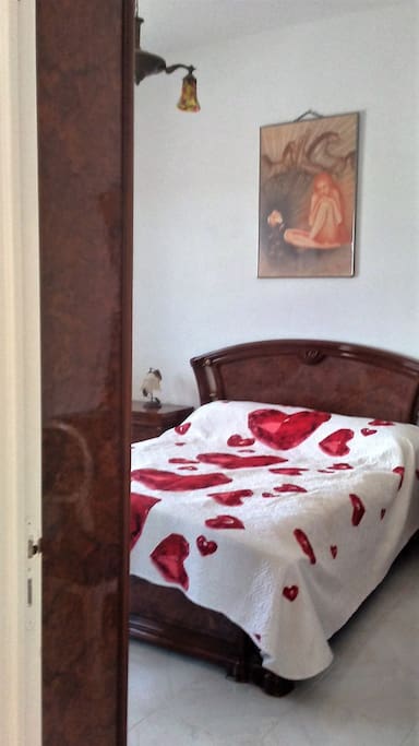Schlafzimmer 1
