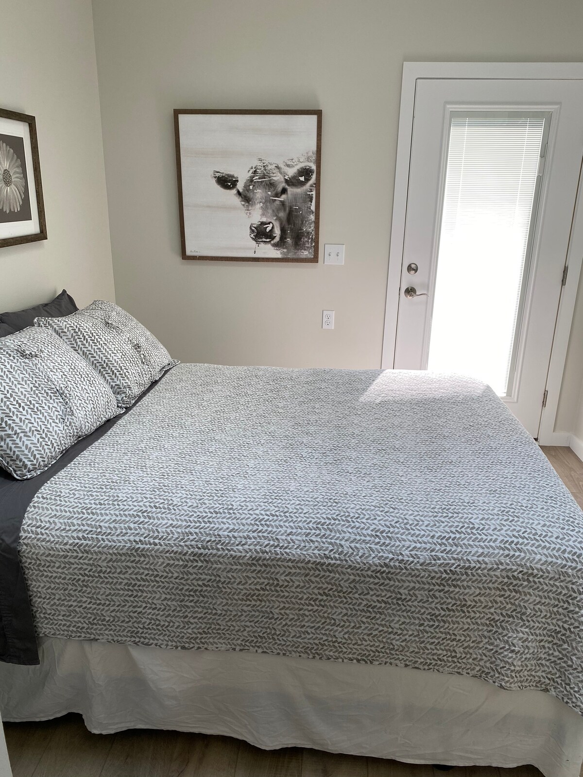 חדר שינה מס '2 עם מיטת קווין סייז