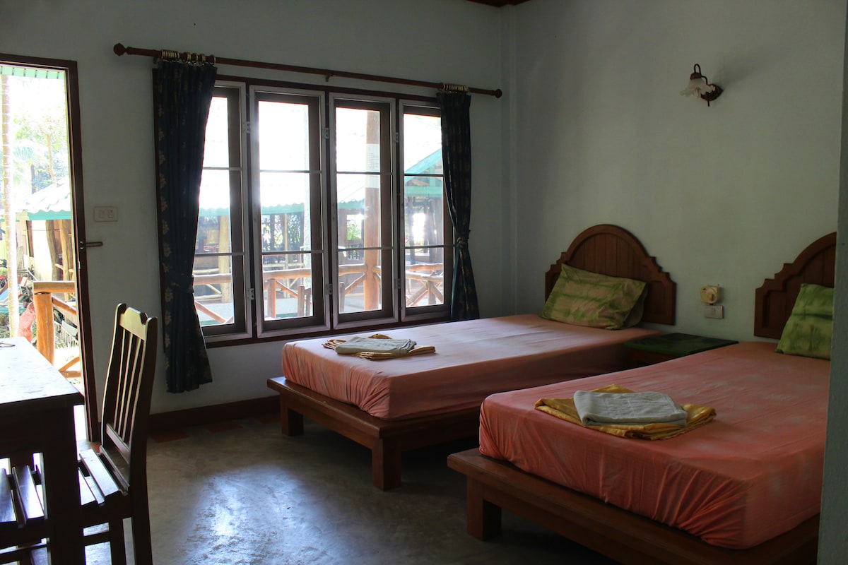 Bungalow met twee eenpersoonsbedden