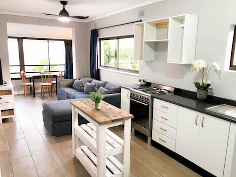 90 Eden Sands 
2 Bedroom Flat with Beach Access