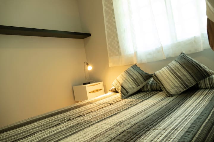 غرفة النوم 2