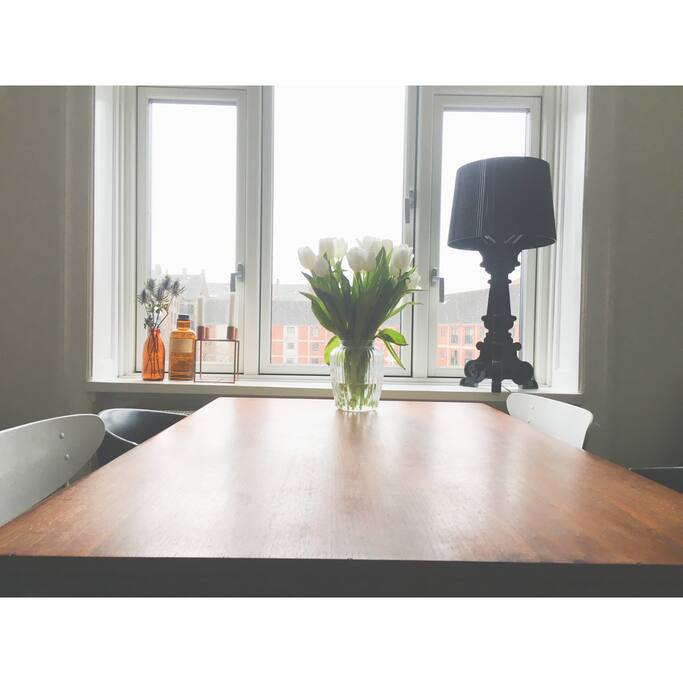 Great and light diningspace in the living room