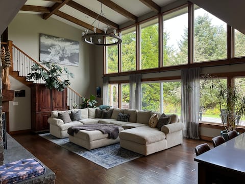 Private 5 bedroom golf course villa