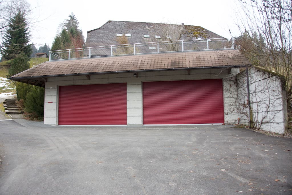 Garage