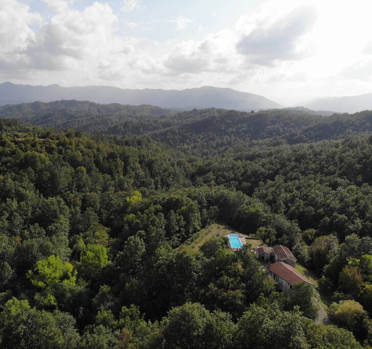 Surrounded by chestnut woods with wonderful views