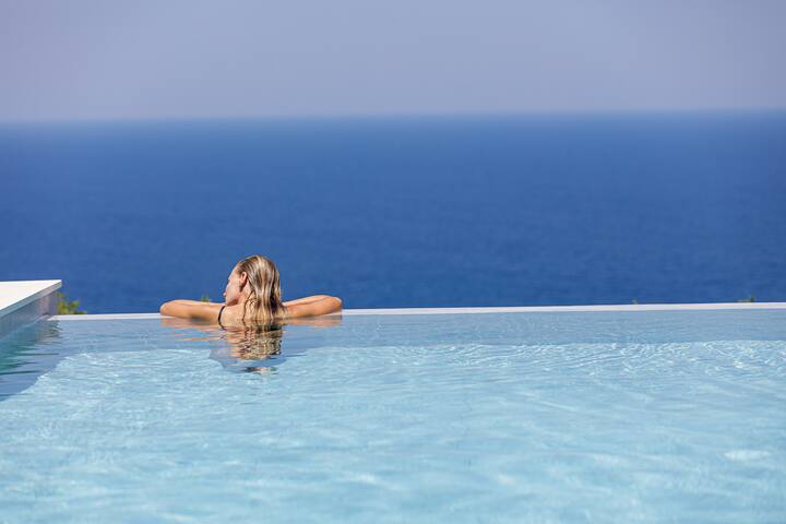 Perfect Hideaway for Families & Unmatched Sunsets gallery image 2