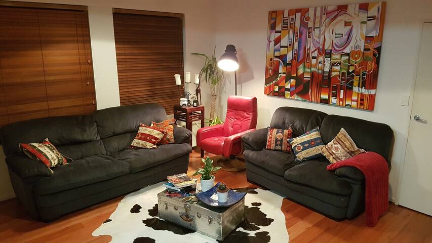 2km from Grand Prix track, direct tram 3 mins walk