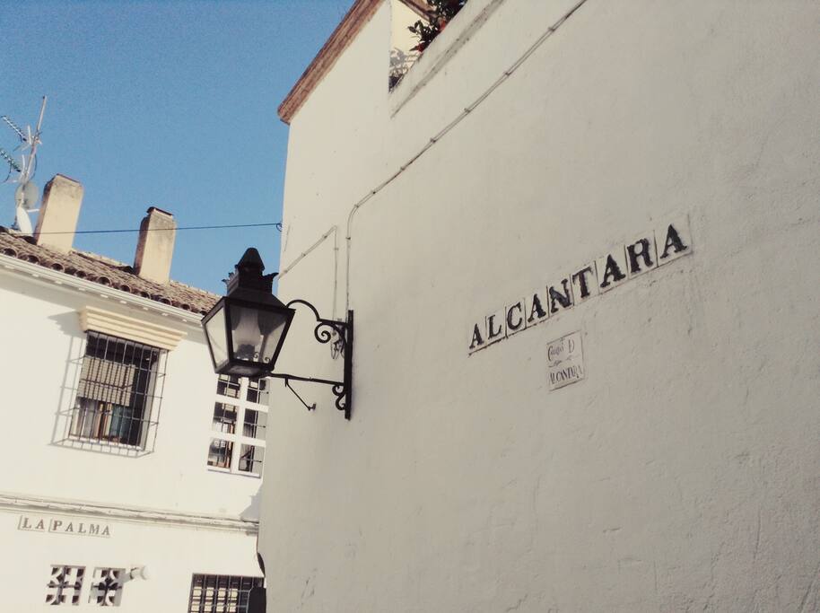 Calle Alcántara esquina Calle La Palma