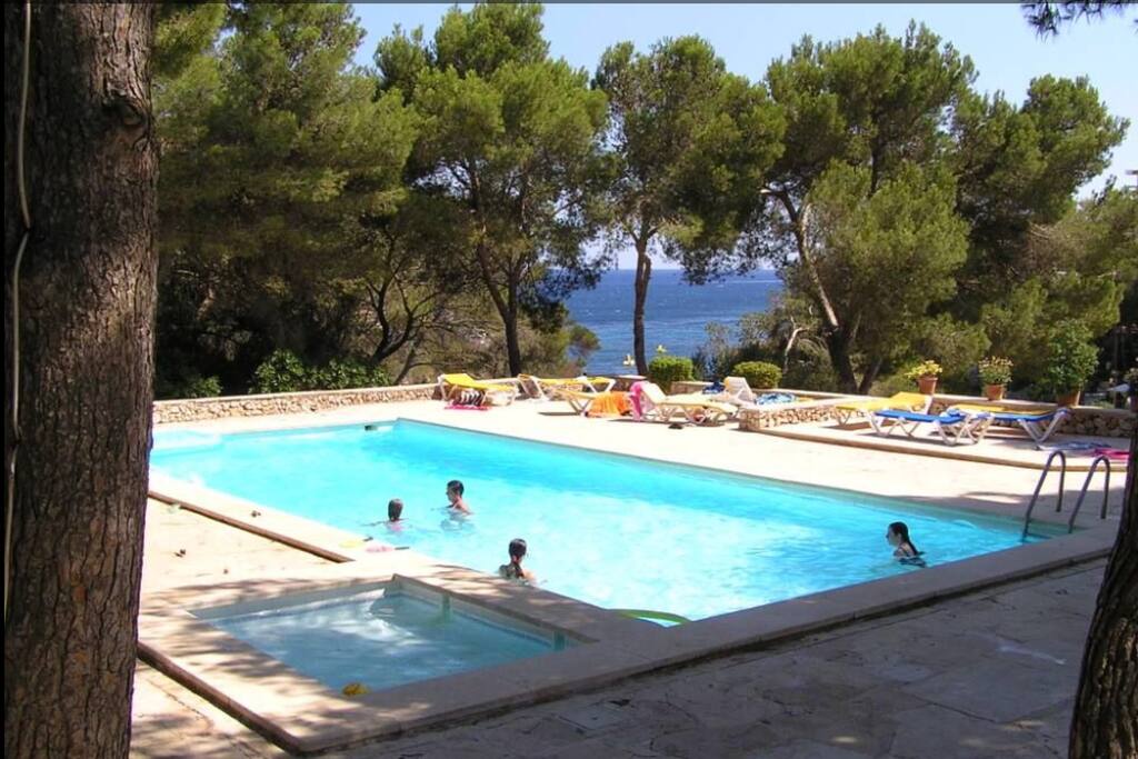 Piscina/swimming pool