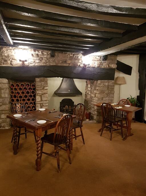 restaurant