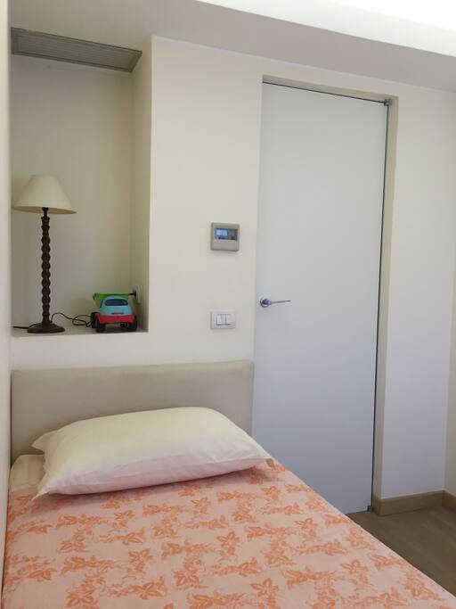 Second bedroom
