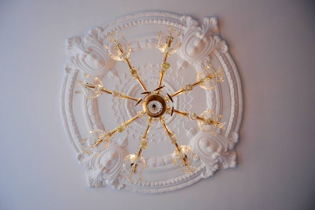 Chandilier