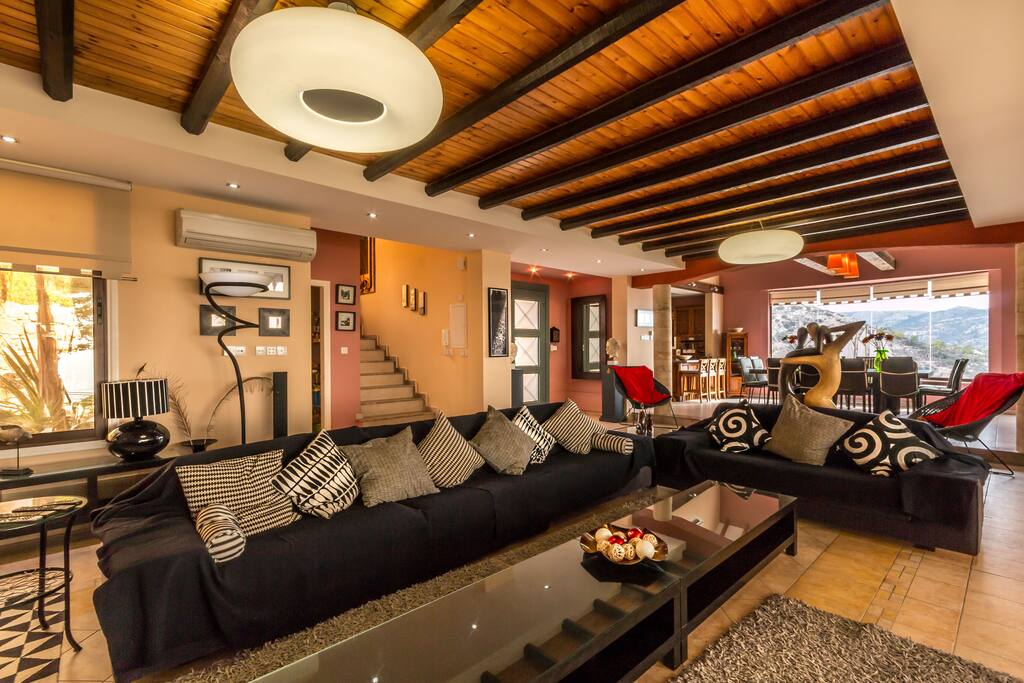 Main living room