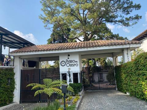 Cozy Family House Near Antigua Guatemala