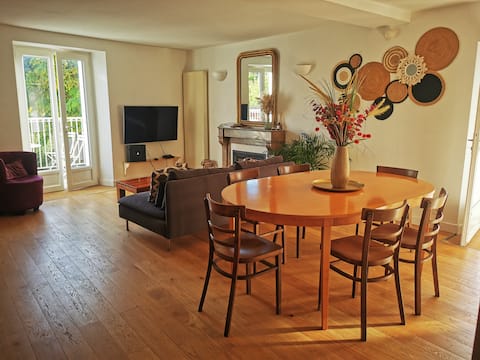 Quiet house with terrace and garden