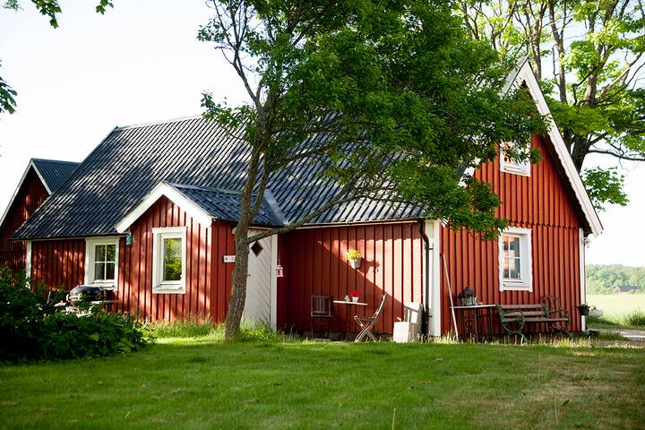 Cottage on the countryside close to beach and town