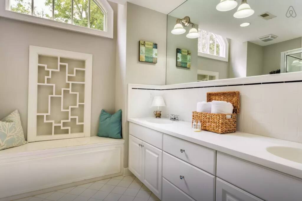 Shared Jack & Jill washroom for Switzerland & Germany bedrooms. Large shower, double sinks & bench.