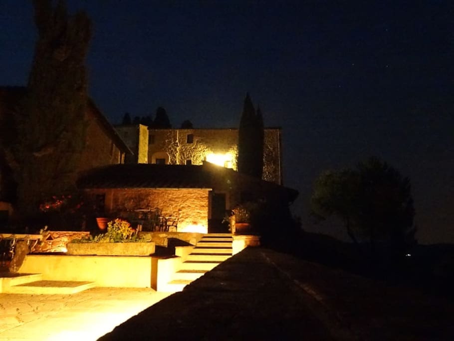 Quiete night in Farneta (picture by Olivier from France)