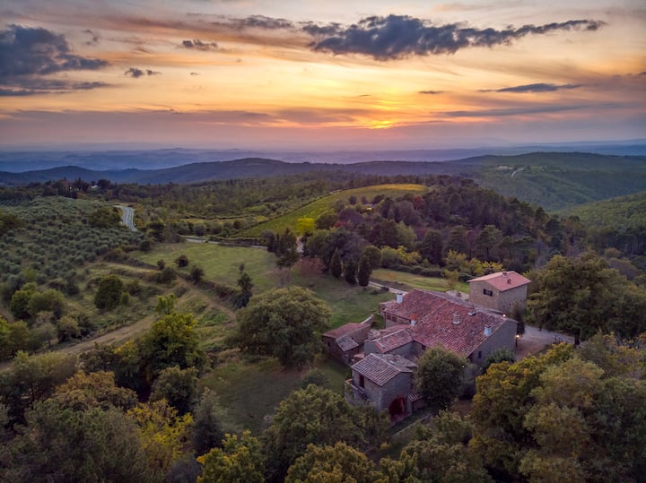Casa Castellare Su Due Piani In Borgo Con Piscina - Monte San Savino