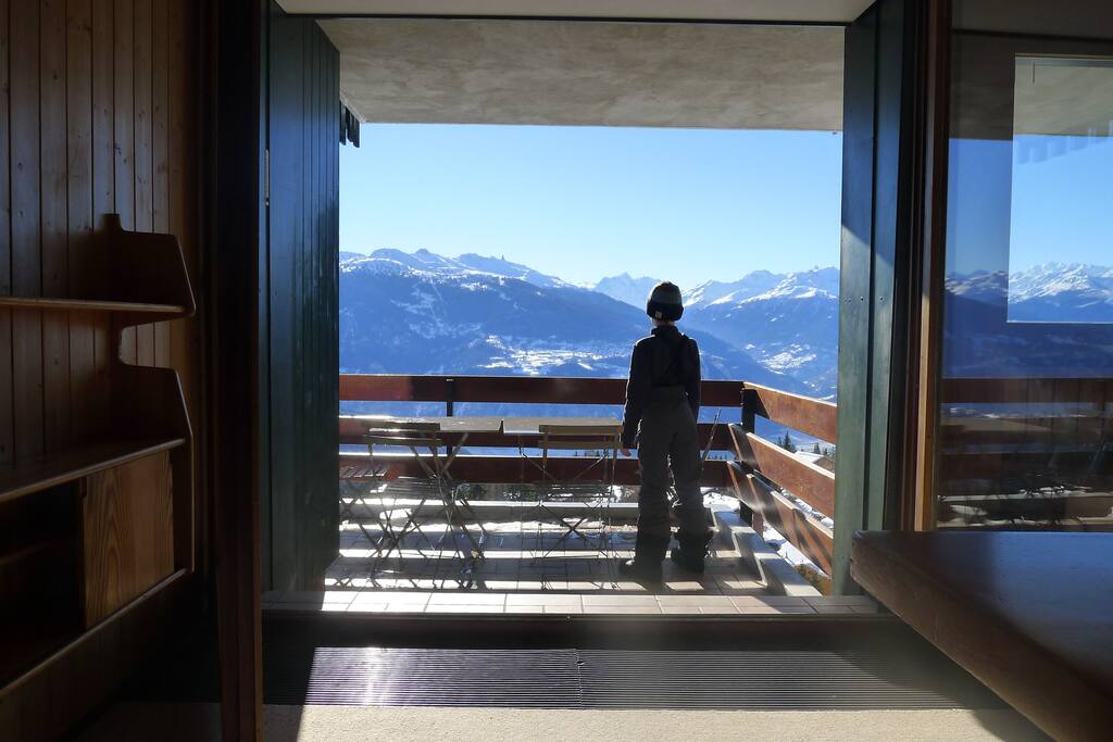Stunning view from kitchen / dining area