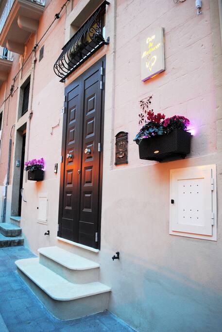 Facciata ingresso