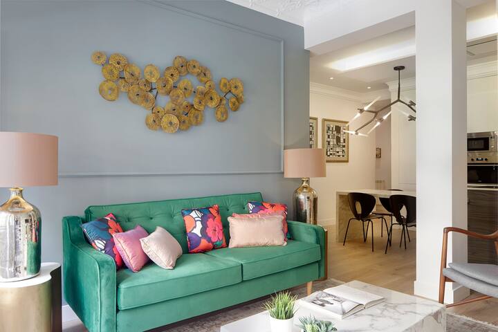 Moraza Suite by FeelFree Rentals gallery image 4