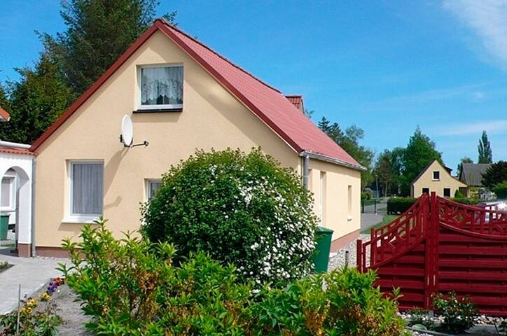 Ferienwohnung/App. für 1 Gast mit 15m² in Zingst (21712)