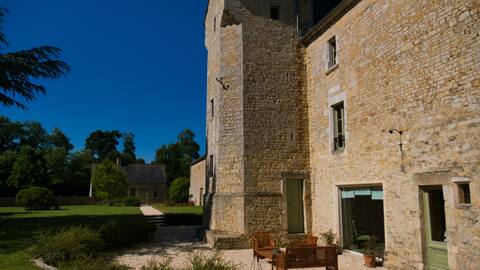 Château de Monceaux 5 minutes from Bayeux, near Sea