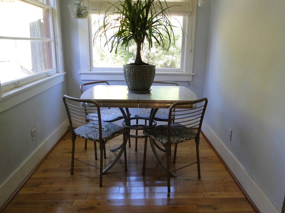 Kitchen Nook