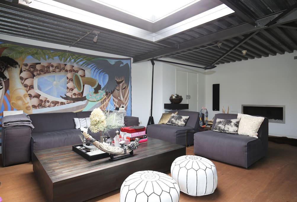 Lounge area