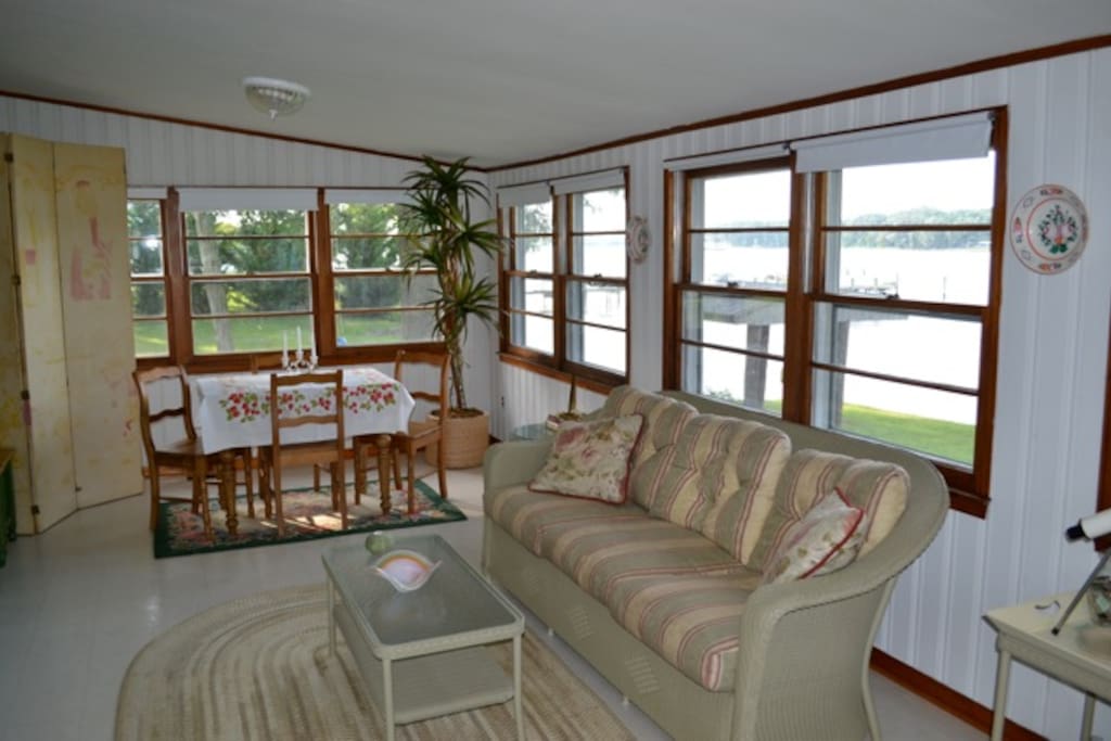 A front room, windowed throughout, with exceptional views of the Creek and out to the Potomac.