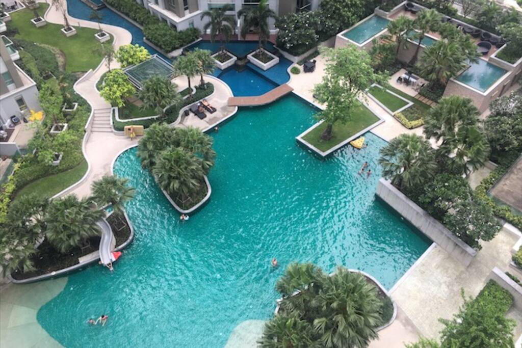 从阳台拍摄的花园平台 hanging garden from balcony