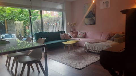 Nijmegen Lent cozy house