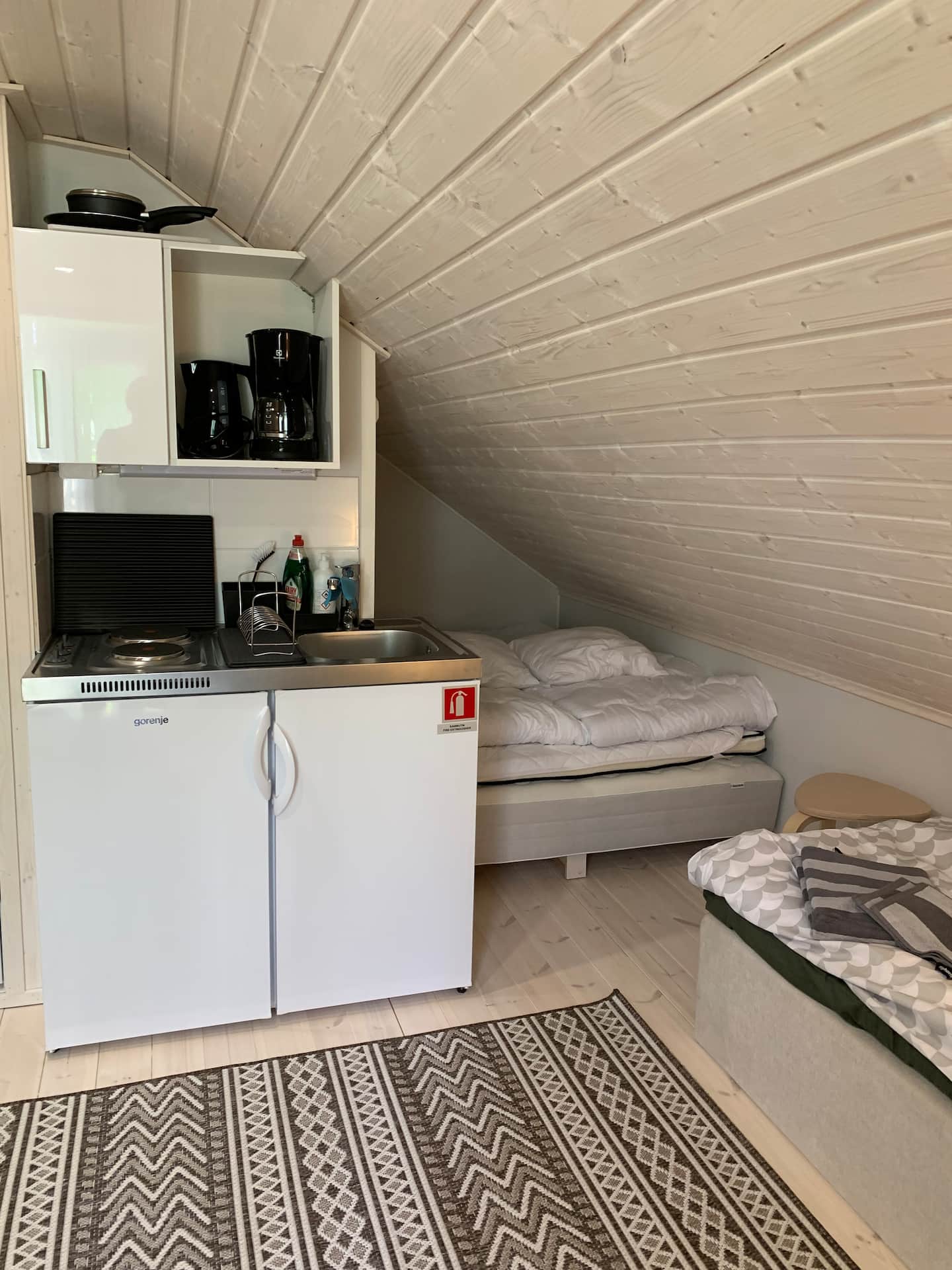 *Piharakennus Lähellä Keskustaa/private Flat 5