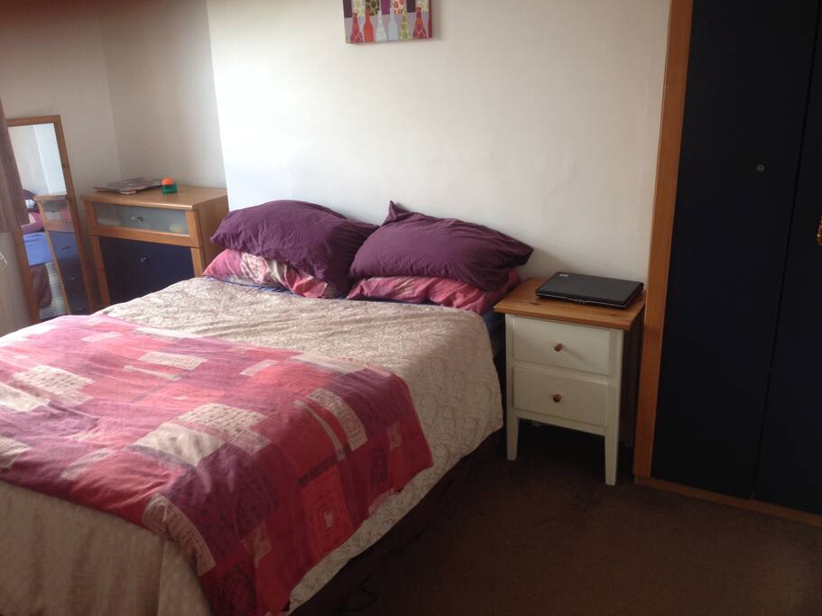 Cozy double bed