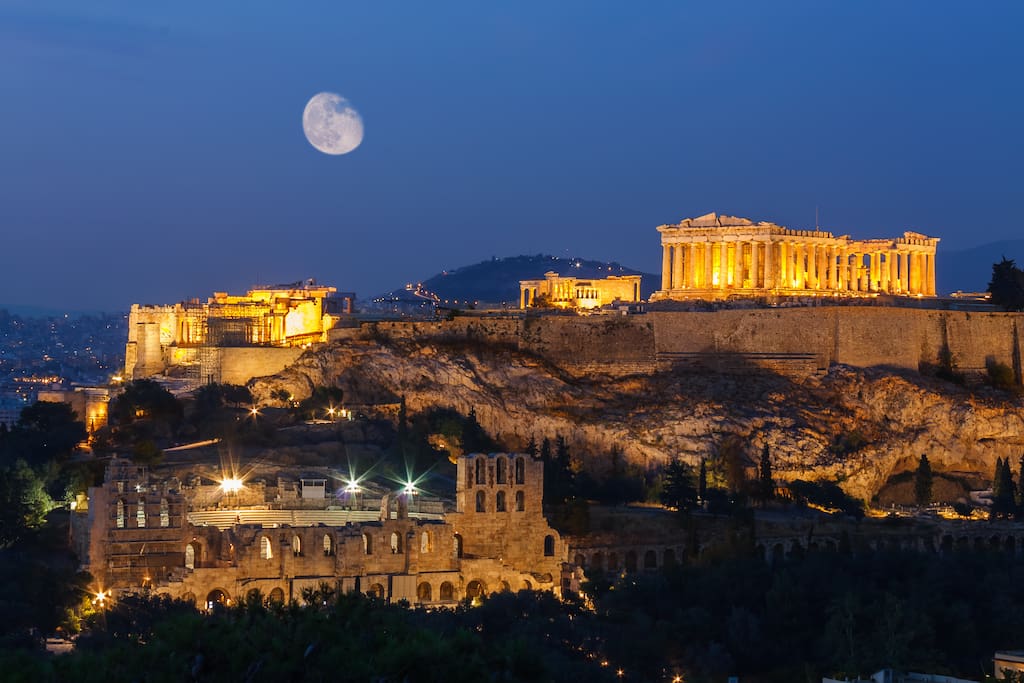 At the foothills of the Parthenon
