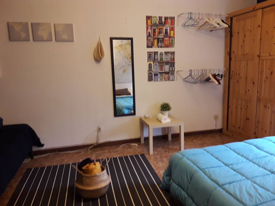 Stanza privata con divano letto 1 piazza e 1/2