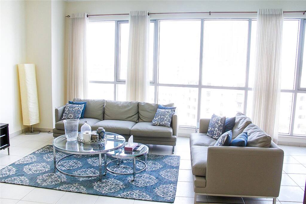 Cosy, bright and spacious living area