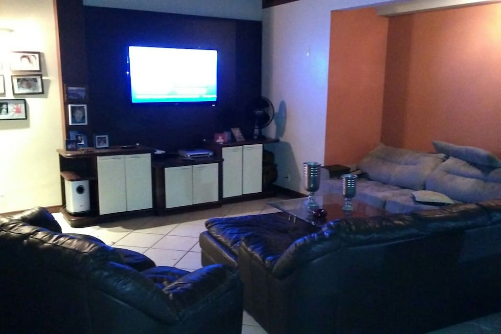 espaço de TV na sala
