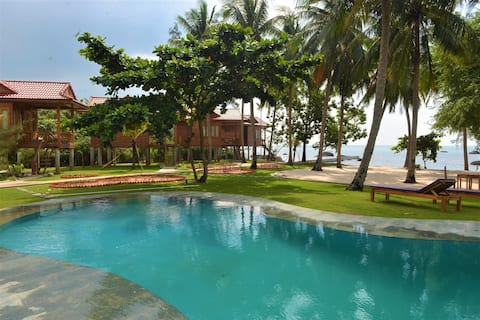 Cay Sao Beach Bungalow with Superior Sea View