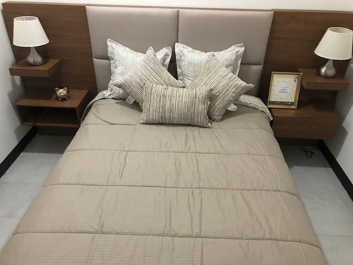 ЕДИНИЧНА СТАЯ