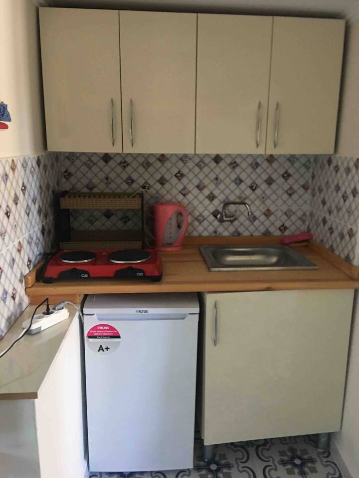Studio Type Room In The Center Of Izmir Karaburun - Karaburun