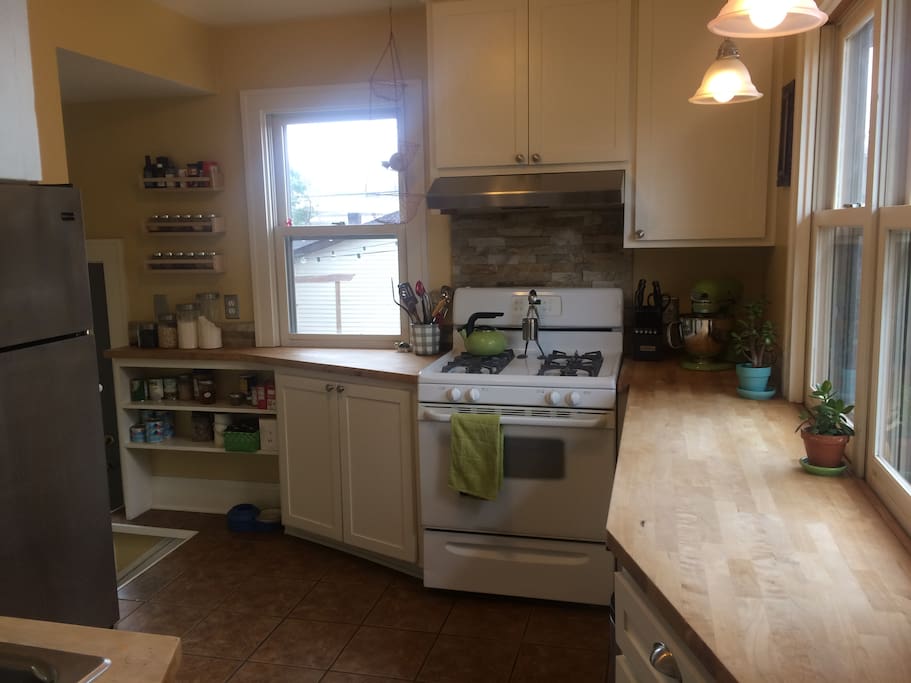 Make yourself at home in the shared cooking space. Enjoy French Press coffee in the morning!