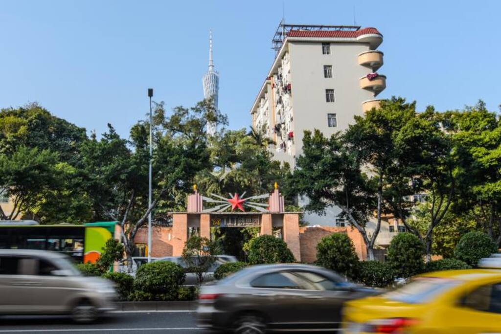 小区对面就是广州塔、TIT创意园