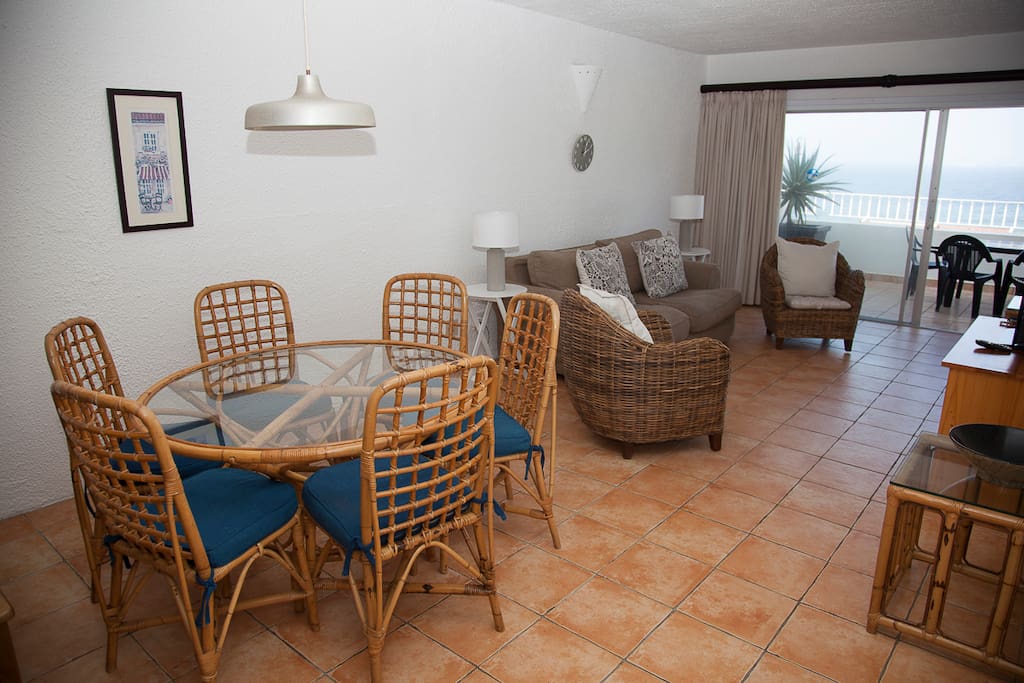 Lounge dining area